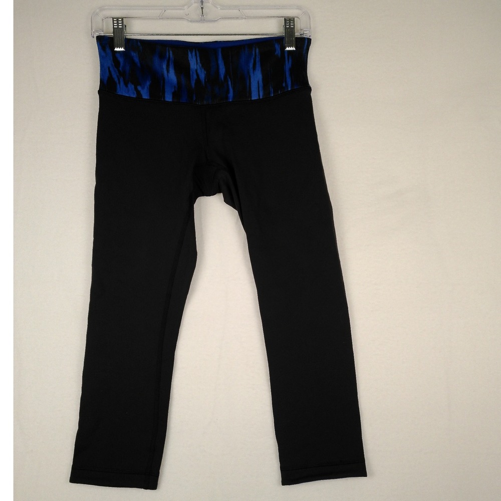 Lululemon Athletica Black Blue Tie Dye‎ Waistband Capris Leggings Women's Size 6